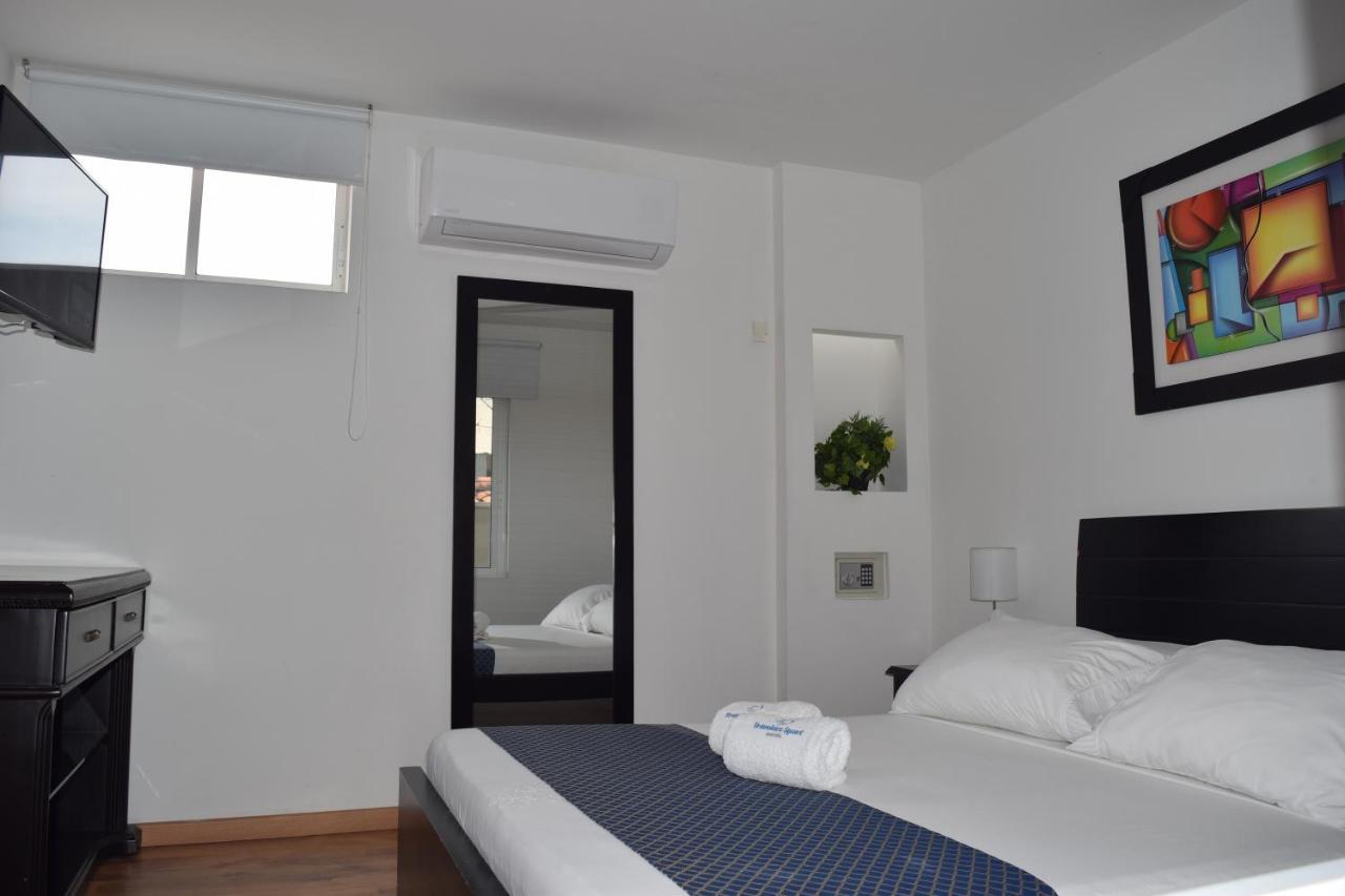 Hotel Travelers Sport Кали Экстерьер фото